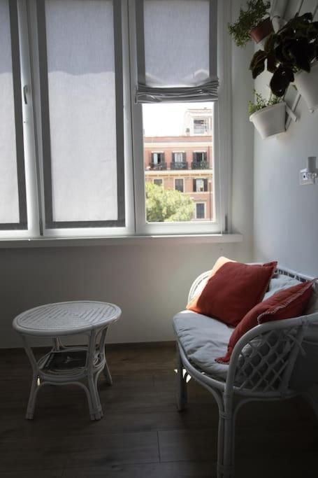 Jovialis - Casa Vacanze Rome Luaran gambar